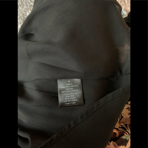 Vici Floral Dress - Picture 6 of 7